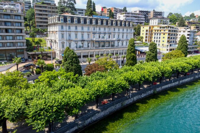 Palace-Hotel direkt am See.